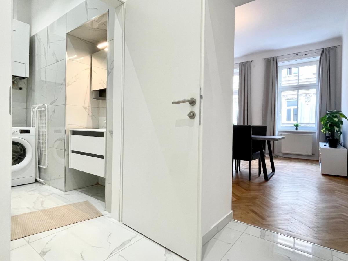 Premium Residence At Famous Vienna Kutschkermarkt Esterno foto